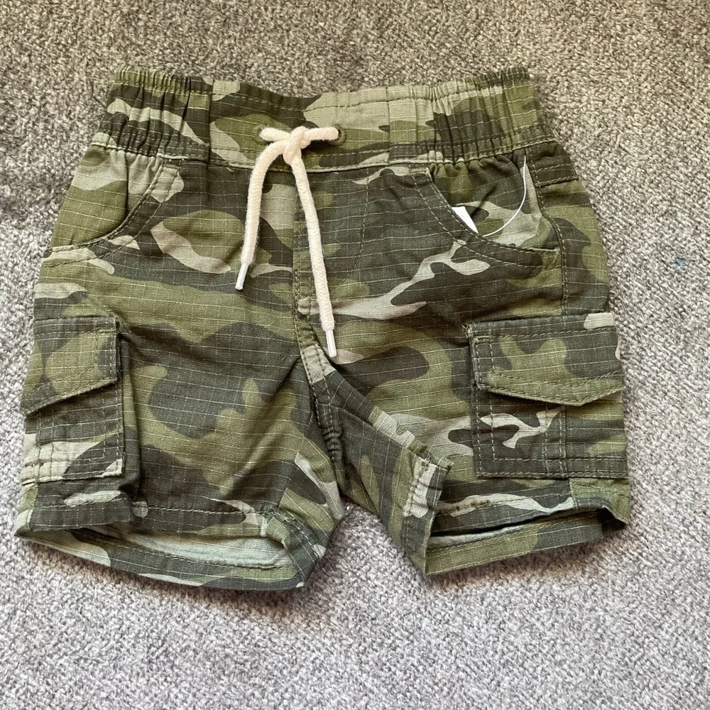 GAP Green Camouflage Kids Cargo Shorts